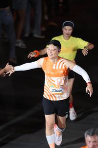 BIB: 1000, 23666
                            <button type="button" onclick="openModal(23050478)" class="btn btn-primary btn-sm float-right btn-popup" data-toggle="modal" data-target=".modal-high-quality">
                        <i class="fas fa-shopping-cart"></i> Add to Cart
                    </button>
                                            <button type="button" onclick="isThisMe(23050478, true)" class="btn btn-success btn-sm float-right btn-popup btn-isme hidden" data-toggle="tooltip" data-placement="bottom" title="นี่คือรูปของคุณใช่ไหม คลิกที่นี่เพื่อเอาเข้าอัลบั้ม">
                        <i class="fas fa-plus"></i> Add to album
                    </button>
                    <button type="button" onclick="isThisMe(23050478, false)" class="btn btn-warning btn-sm float-right btn-popup btn-isnotme hidden">
                        <i class="fas fa-ban"></i> Remove from album
                    </button>